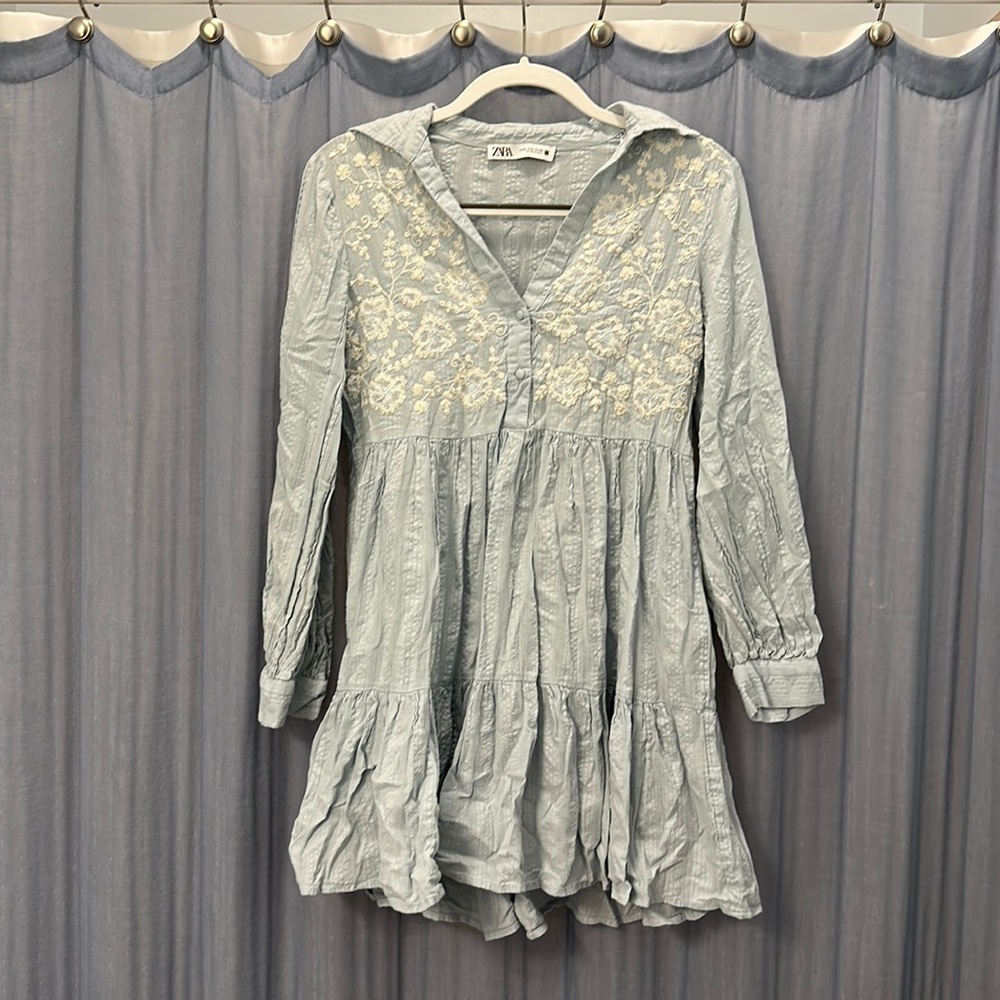 Embroidered floral collard dress
